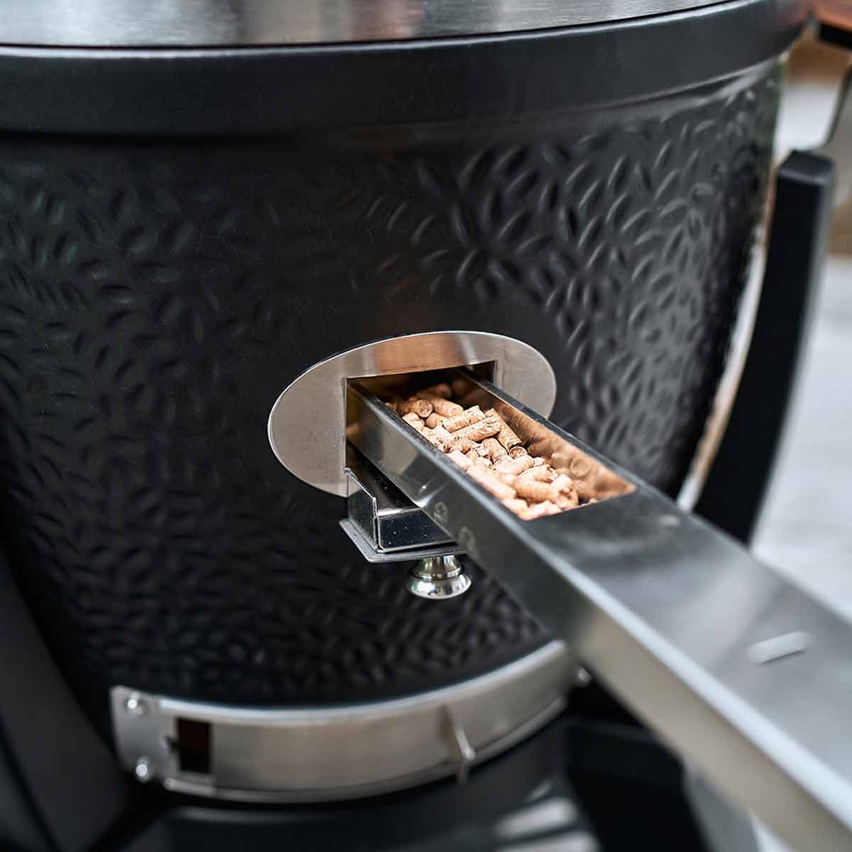 Keramisk grill Avantgarde.55 Classic med startsett 44 cm - Monolith