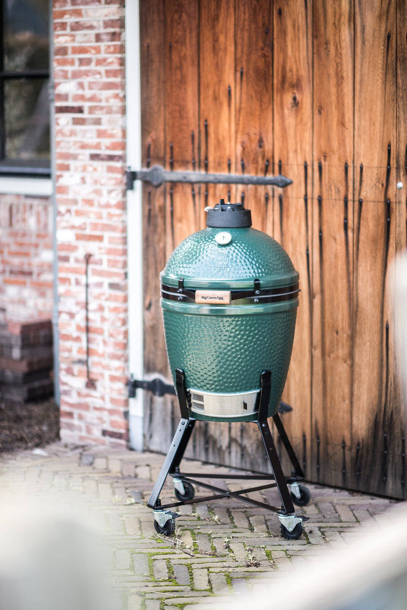 Detalj av keramisk materiale på Keramisk grill Medium 40 cm jubileumspakke - Big Green Egg