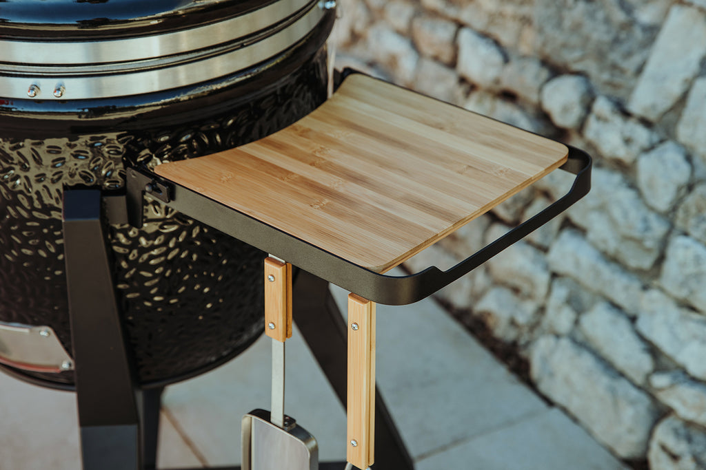 Detalj av luftregulering på Keramisk grill TWO.55 med stativ og sidebord 44 cm - Monolith