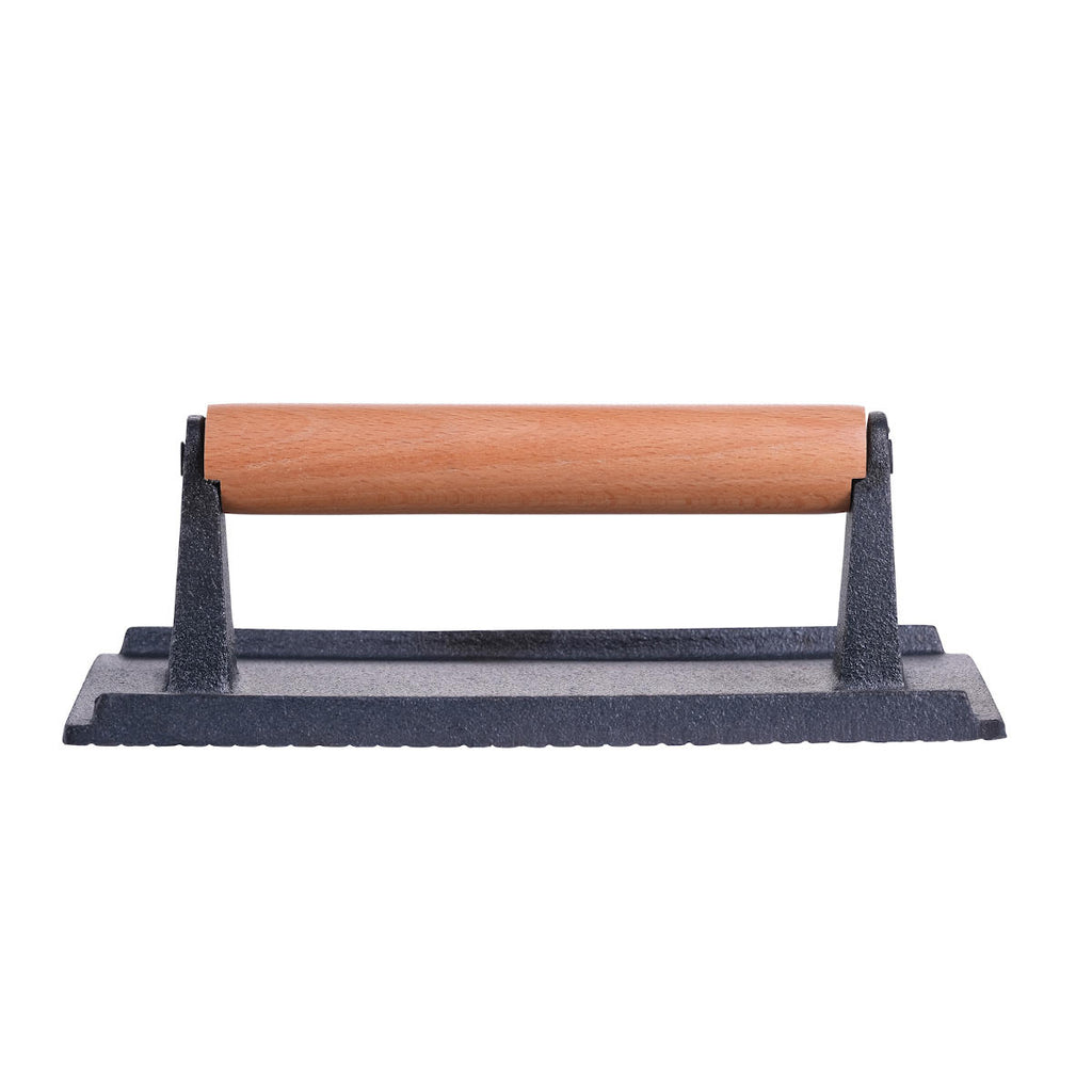 Kjøttpresse støpejern med trehåndtak 21 x 11 cm - SANTOS forfra