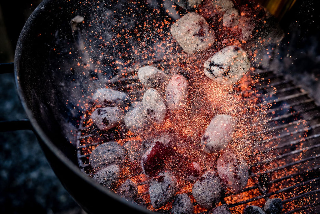 Nærbilde av Kokosbriketter Beach 10 kg - BlackSellig briketter