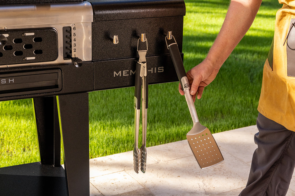 Kombigrill Memphis Ultimate 2.0 gass kull smoker med åpent lokk