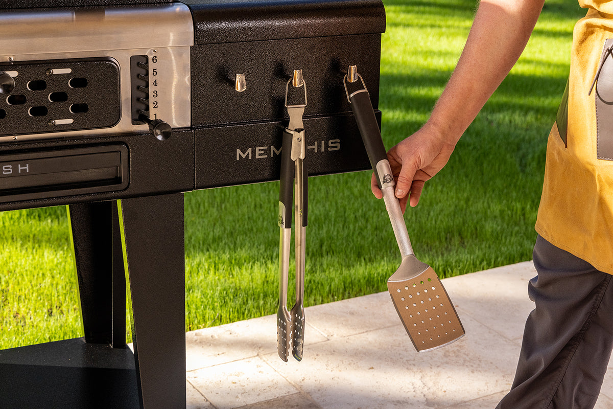 Kombigrill Memphis Ultimate 2.0 gass kull smoker med åpent lokk