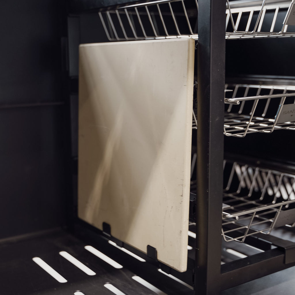 Oppbevaringssystem for S-Serie gassgrill - SANTOS nærbilde av pulverlakkert stål