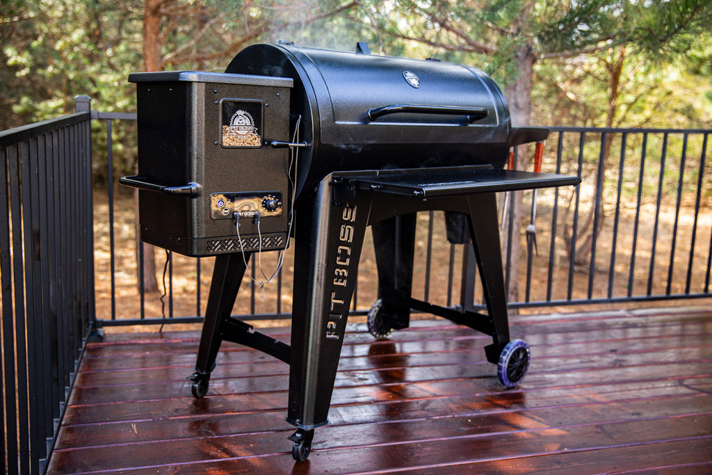 Pelletsgrill Navigator 1150 med grilltrekk støpejernsrist montert