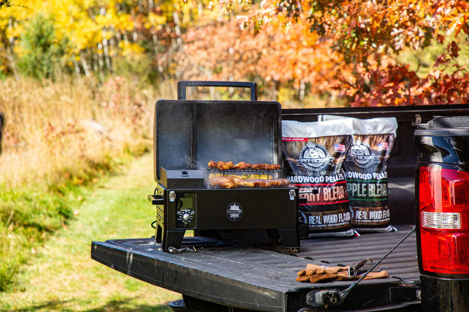 Pelletsgrill Navigator 150 portabel kompakt - Pit Boss flame broiler
