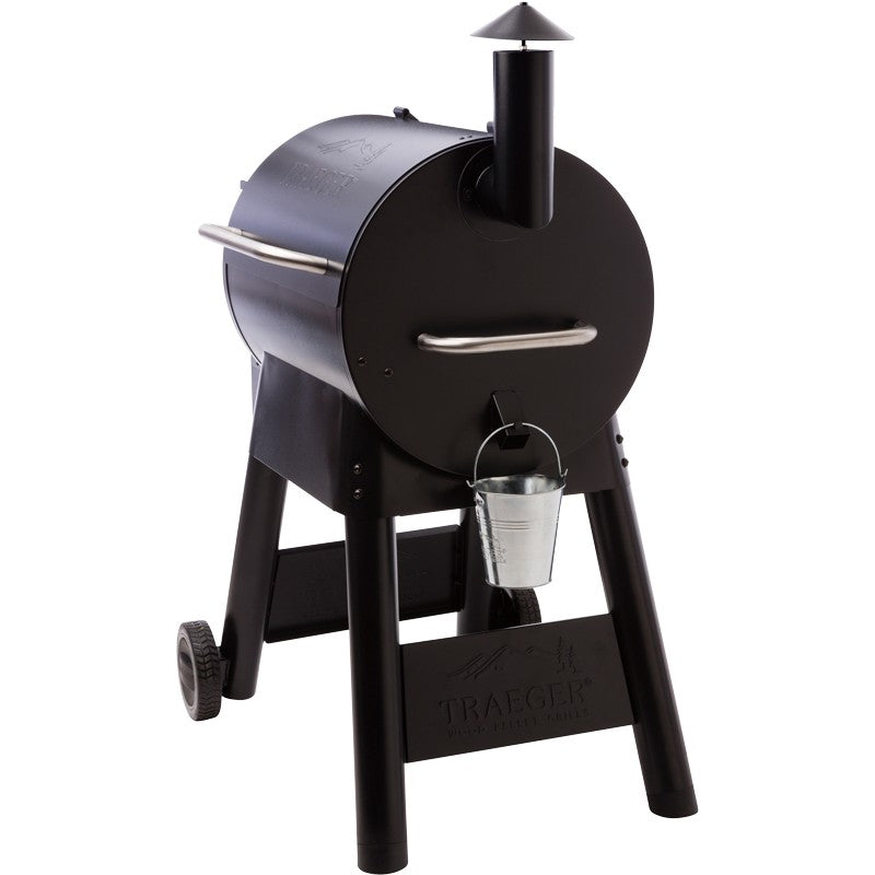 Pelletsgrill PRO 22 med digital styring 56 cm nærbilde av pelletstank