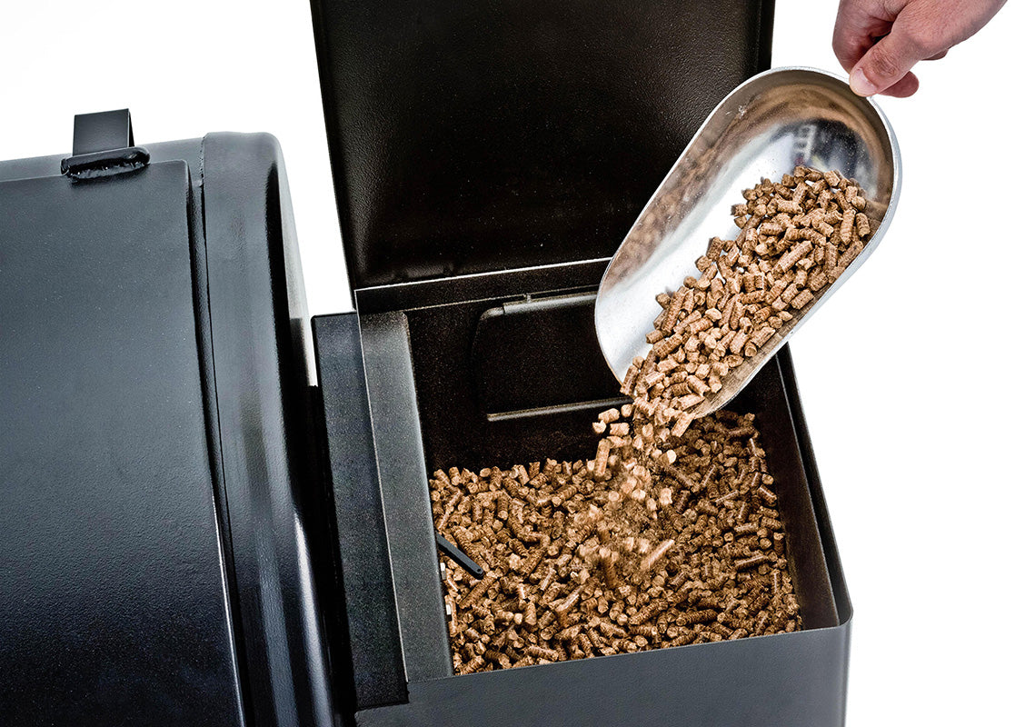 Detalj av støpejernsrist på Pelletsgrill Regal Pellet 400 med WLAN