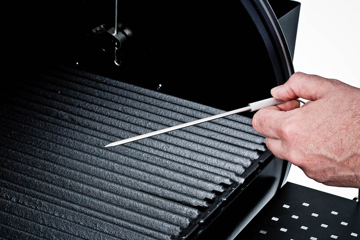 Nærbilde av kontrollpanel på Pelletsgrill Regal Pellet 400 med WLAN