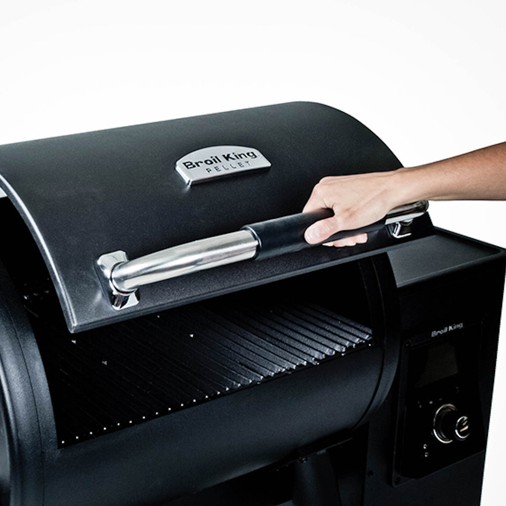 Nærbilde av kontrollpanel på Pelletsgrill Regal Pellet 500