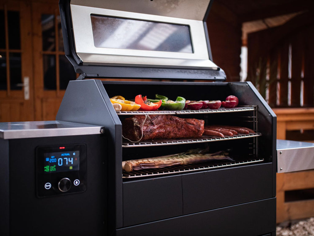 Pelletsgrill S280 rustfritt stål rist 60 cm montert med åpnet lokk