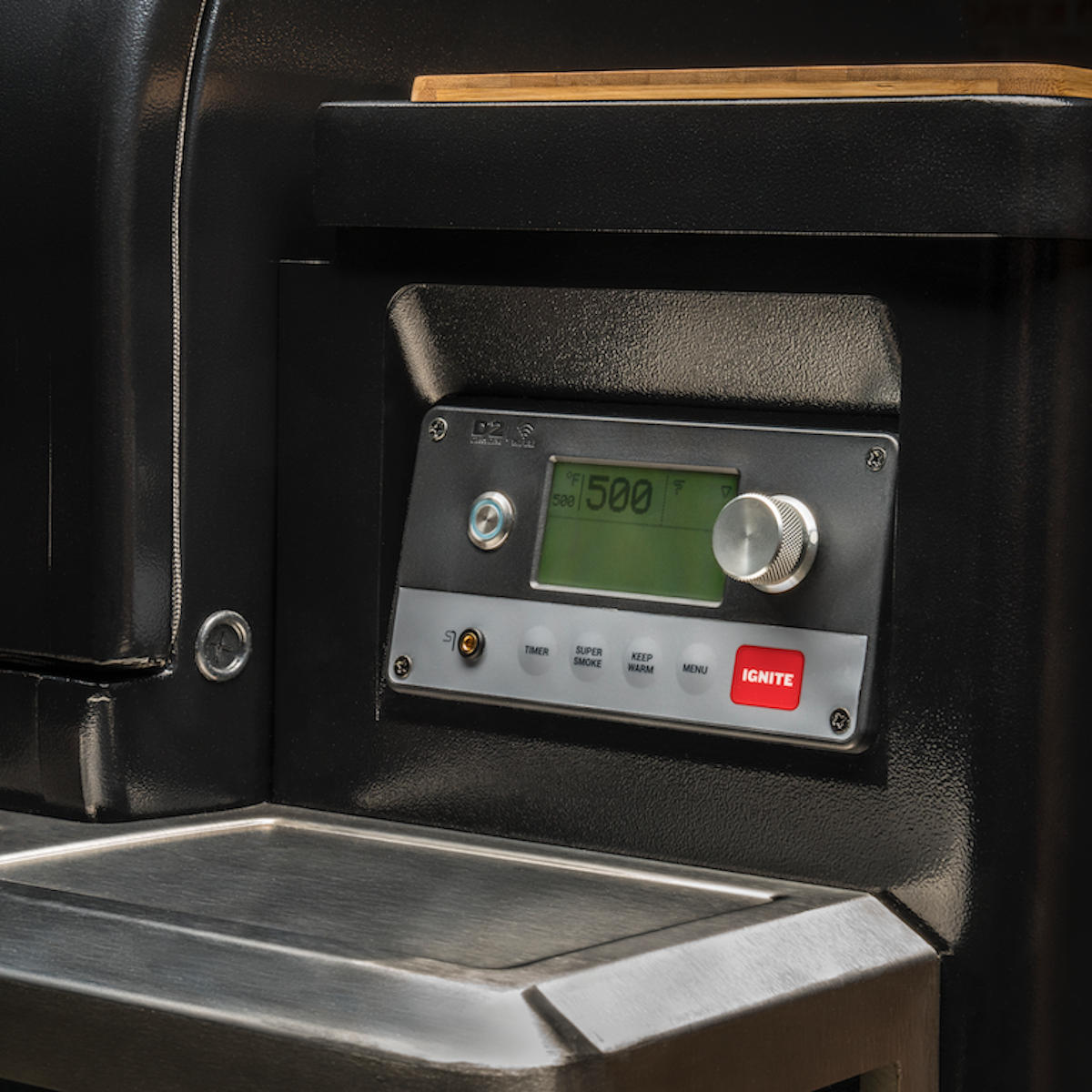 Stabile hjul og ben på Pelletsgrill Timberline 1300 med WiFi svart