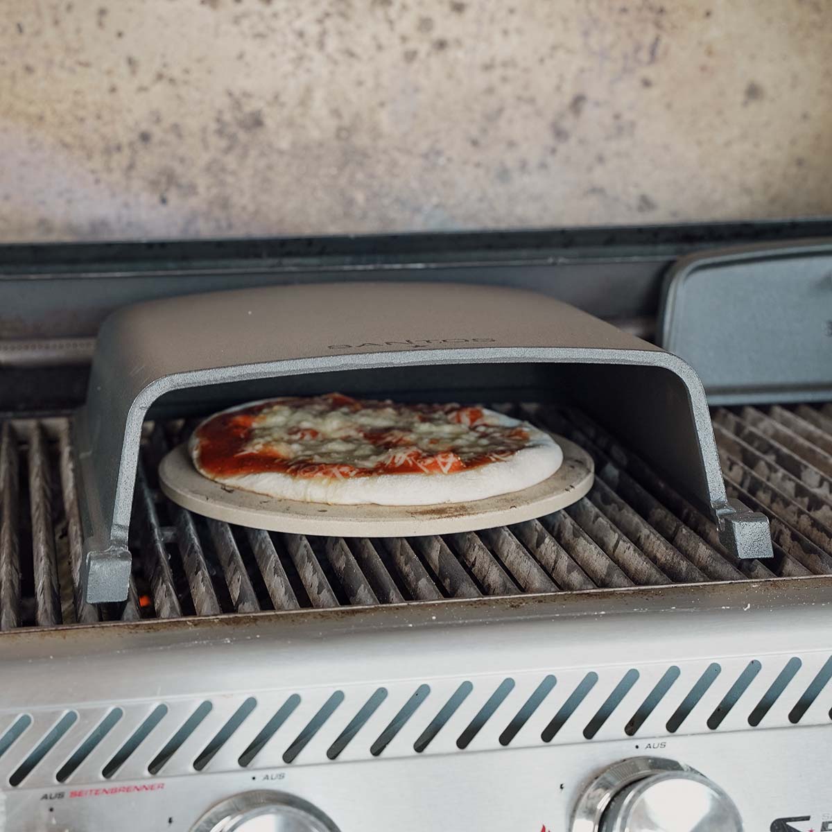 Pizza Dome pizzadeksel støpejern - SANTOS bakside