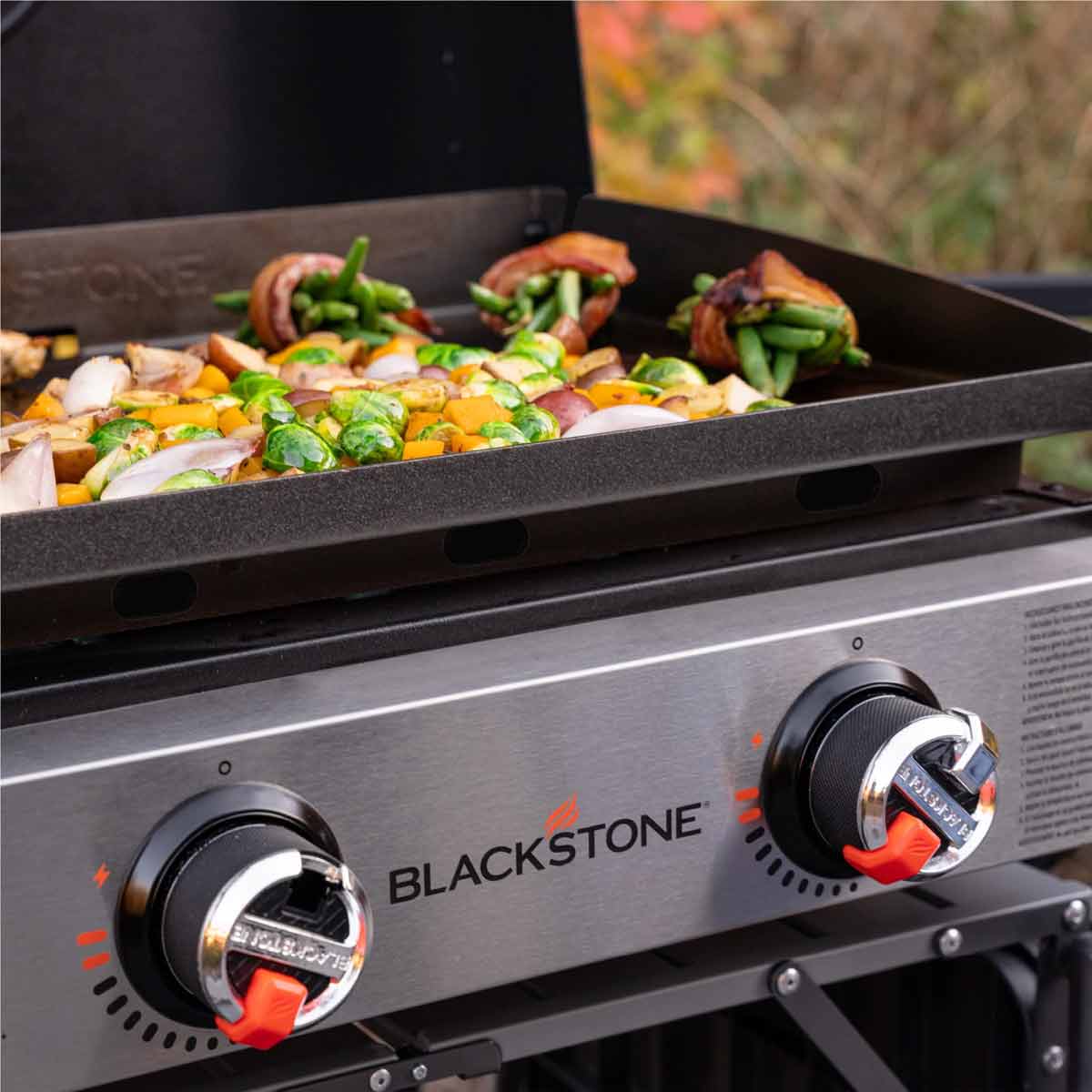 Montert Plancha bordgrill 22" med lokk 2 brennere 57 cm - Blackstone