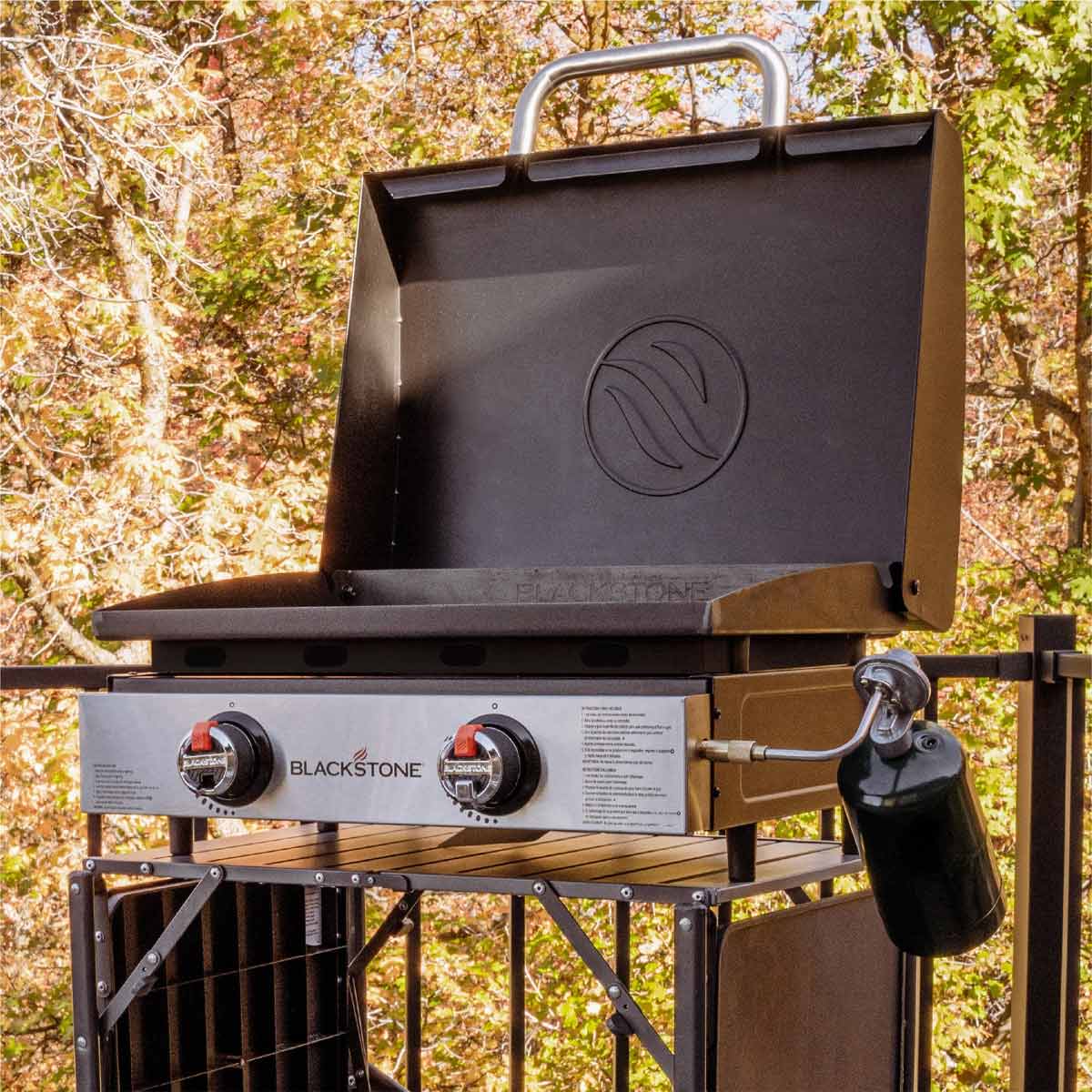 Plancha bordgrill 22" med lokk 2 brennere 57 cm - Blackstone fettoppsamler