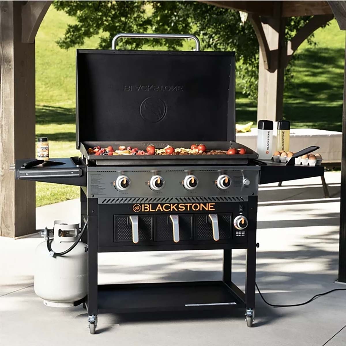 Plancha gassgrill 36" med Airfryer 4 brennere 91 cm Blackstone bakside