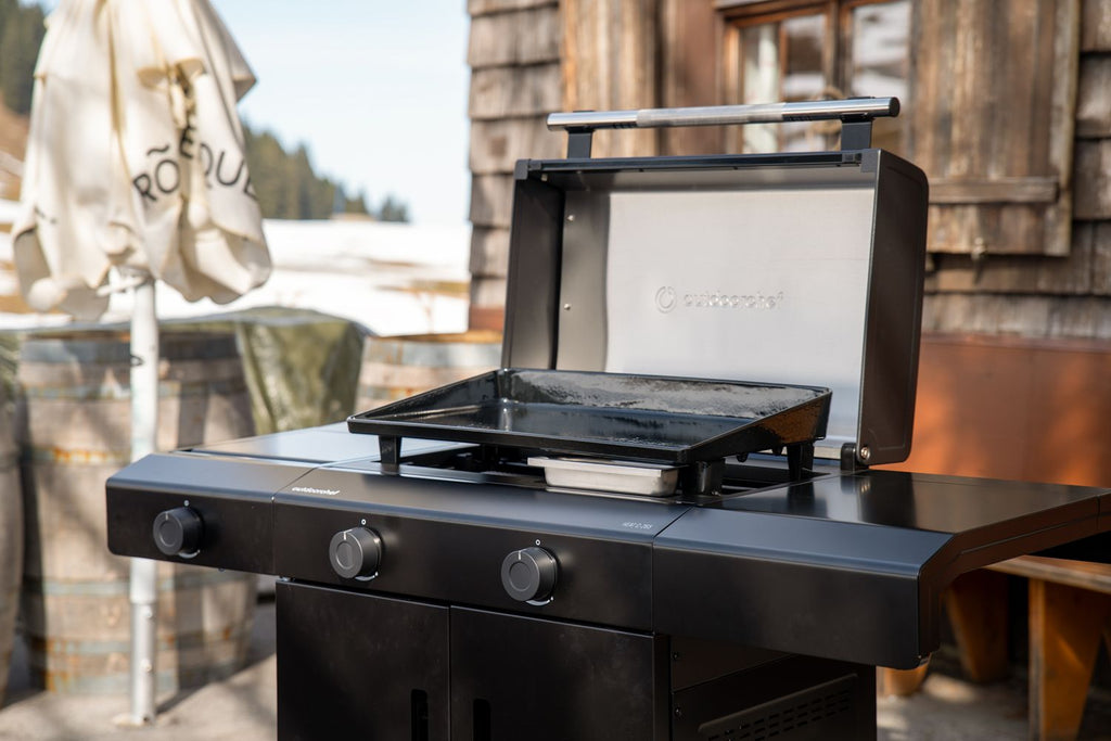 Plancha gassgrill HEAT C-265 med Blazing Zone støpejern bakside