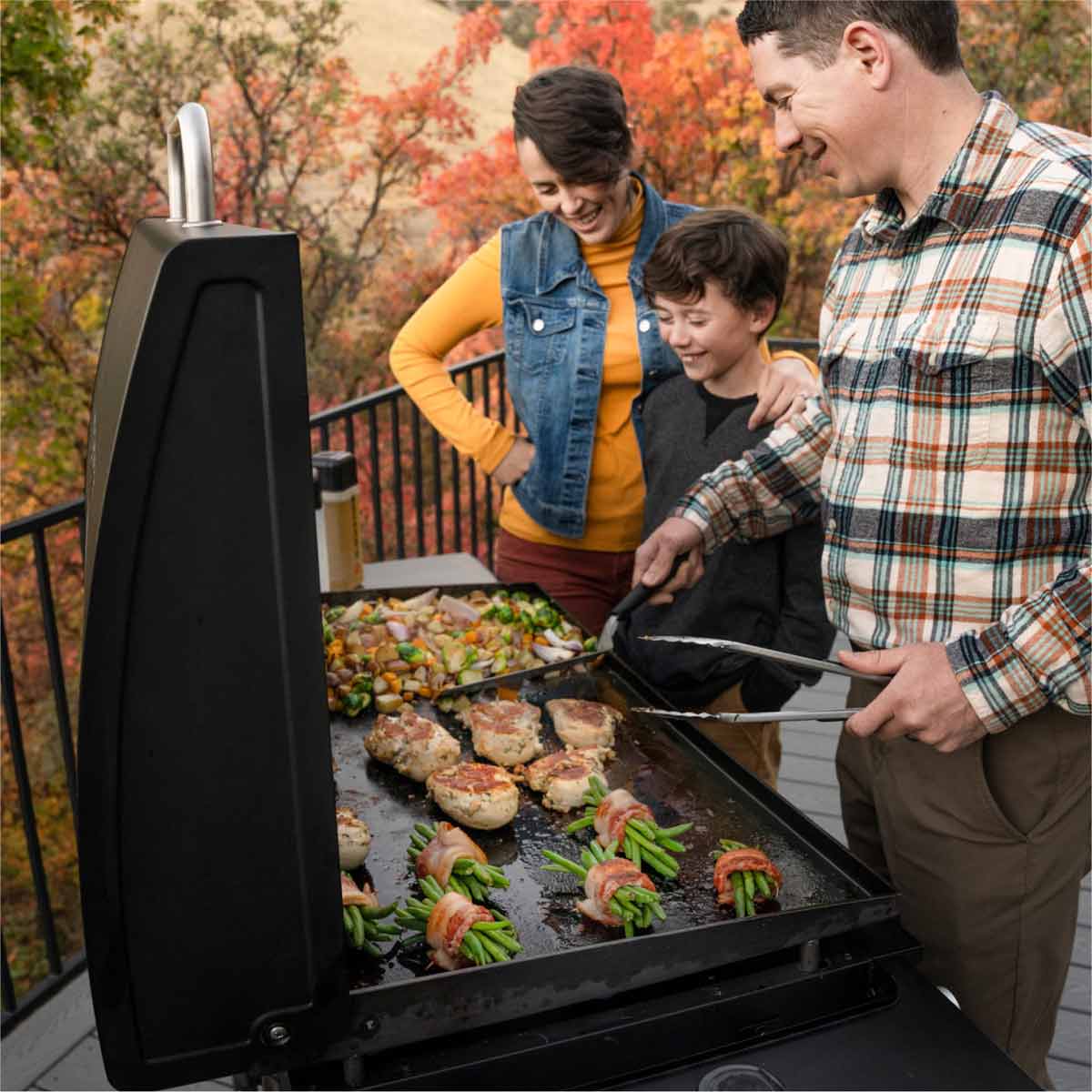 Plancha grill 36" Griddle med lokk 4 brennere 91 cm - Blackstone montert