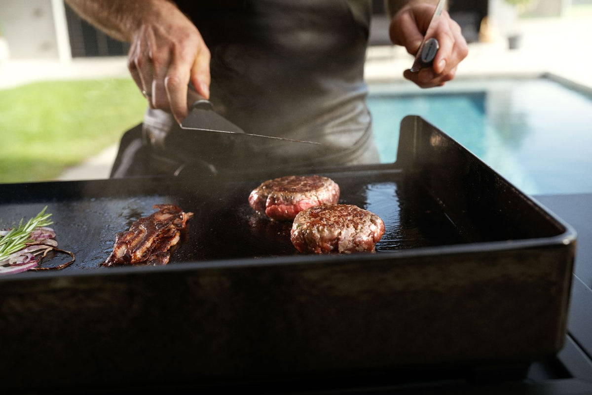 Plancha grill gass Edition One 75 cm med vogn og trekk - WMF bakside