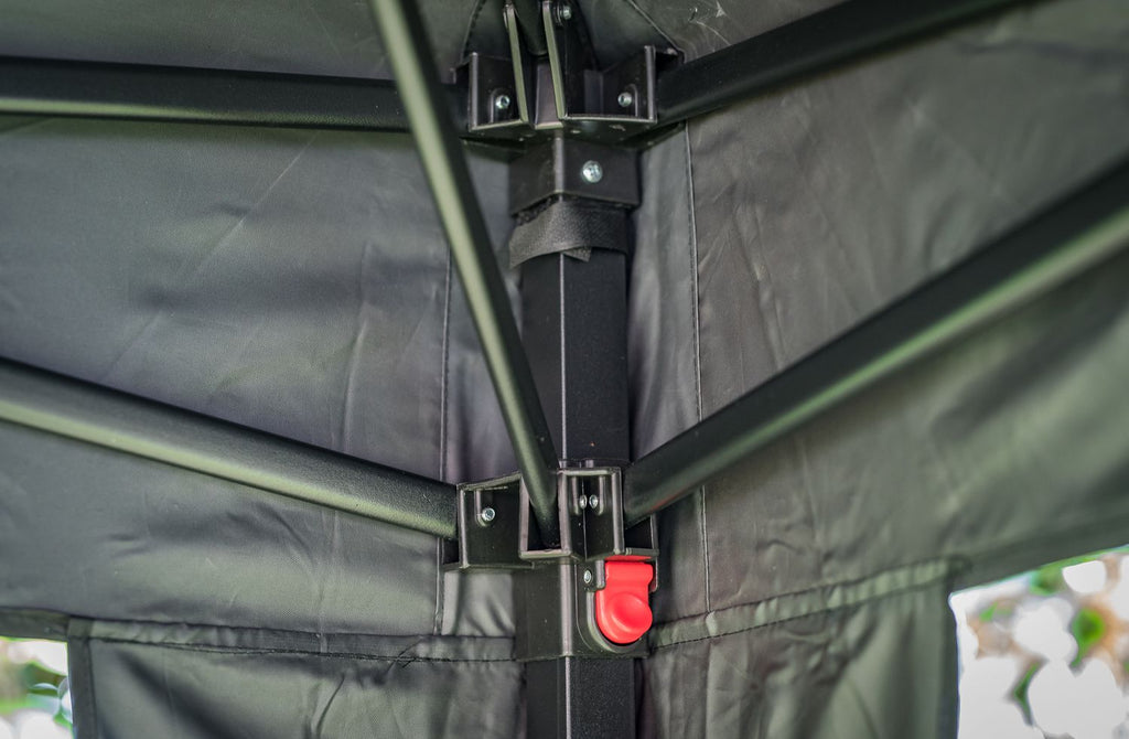 Pop-up grillpaviljong 3x3 m med røykventil - Grillfürst sideprofil