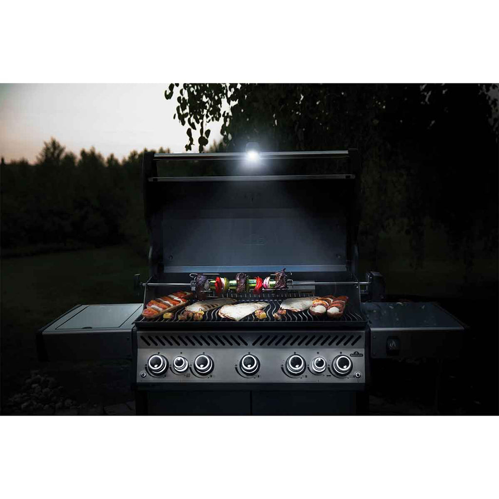 PRO BBQ håndtakslys LED - Napoleon montert på grill