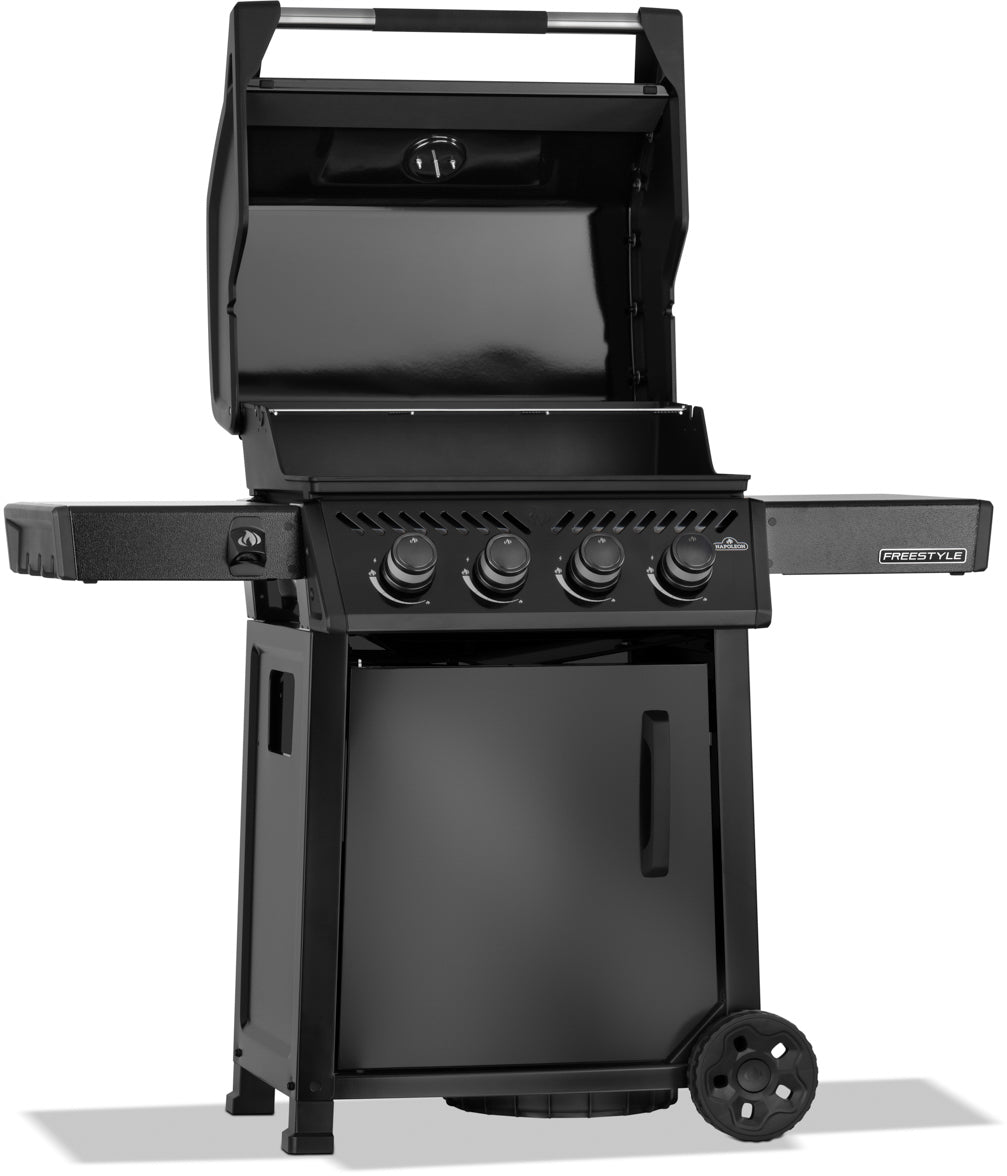 Sidebilde av Gassgrill Freestyle 425 svart 4 brennere inkl. trekk med hjul