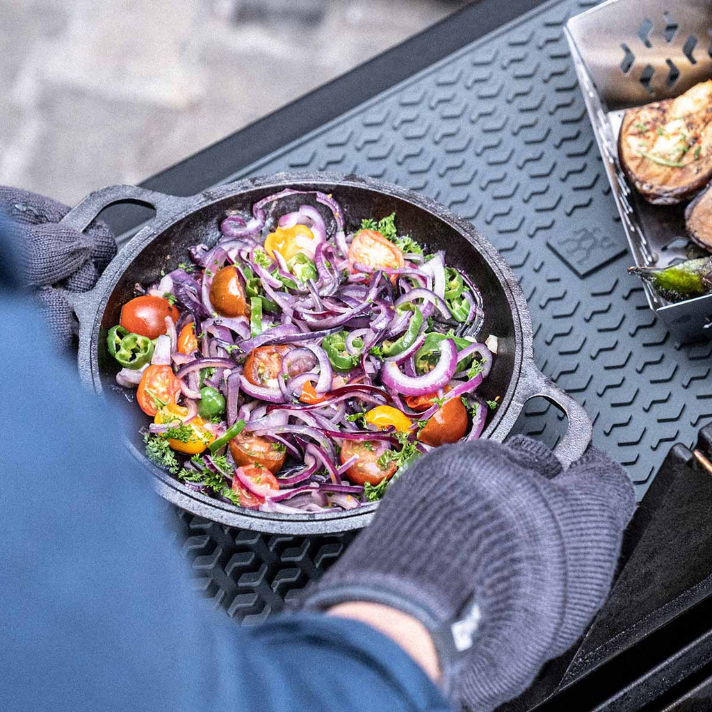 Montert Silikon verktøyholder BBQ+ 45 x 31 cm - ZWILLING på grill