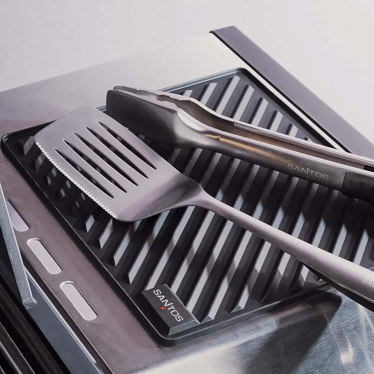 Silikonmatte for grillverktøy 35 x 27,5 cm - SANTOS bakside