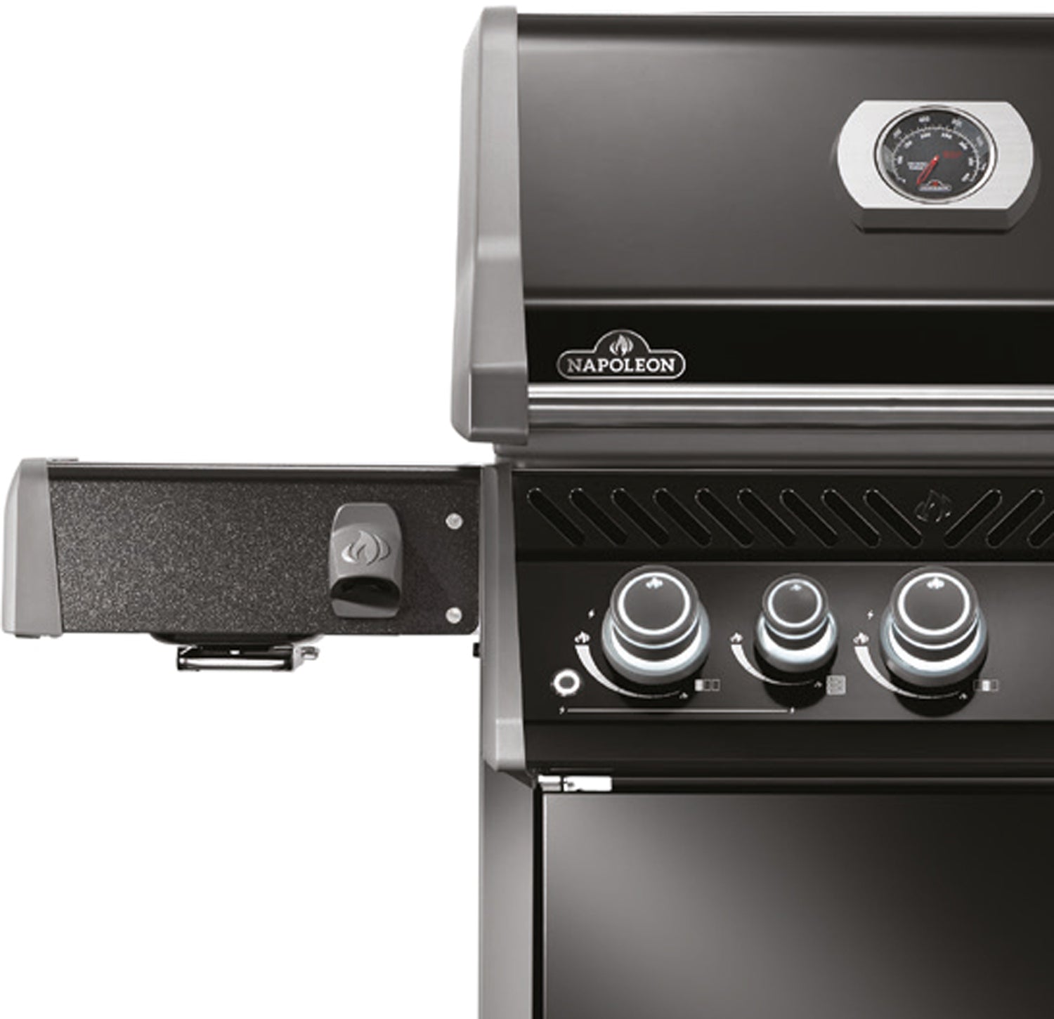 Detalj av SIZZLE ZONE™ infrarød sidebrenner på Gassgrill Rogue Pro 425