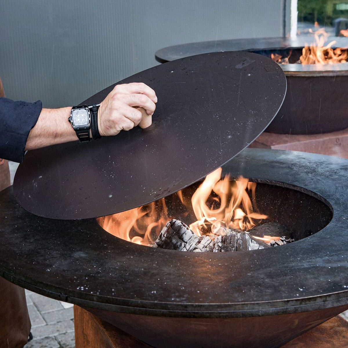 Slokkningslokk svart 85 Ø 50 cm for feuerplatte bakside