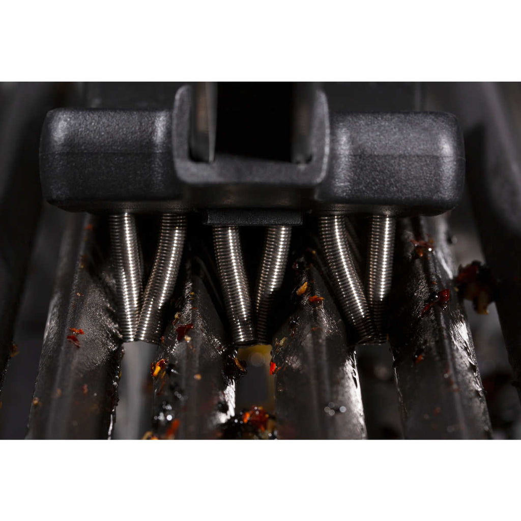 Spiralgrillbørste Baron rustfritt stål - Broil King nærbilde av håndtak