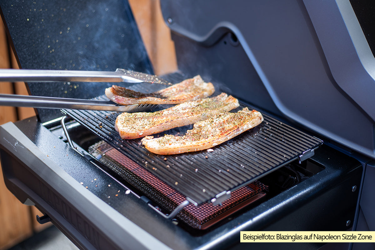 Nærbilde av Easy Check termometer i Steak sett Blazinglas L med Easy Check termometer