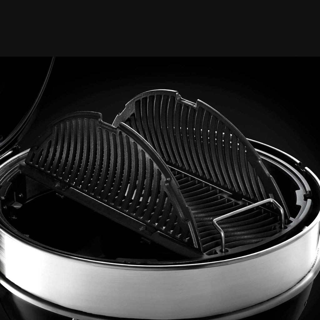 Detalj av støpejernsrist for 57 cm kulegrill PRO22 - Napoleon