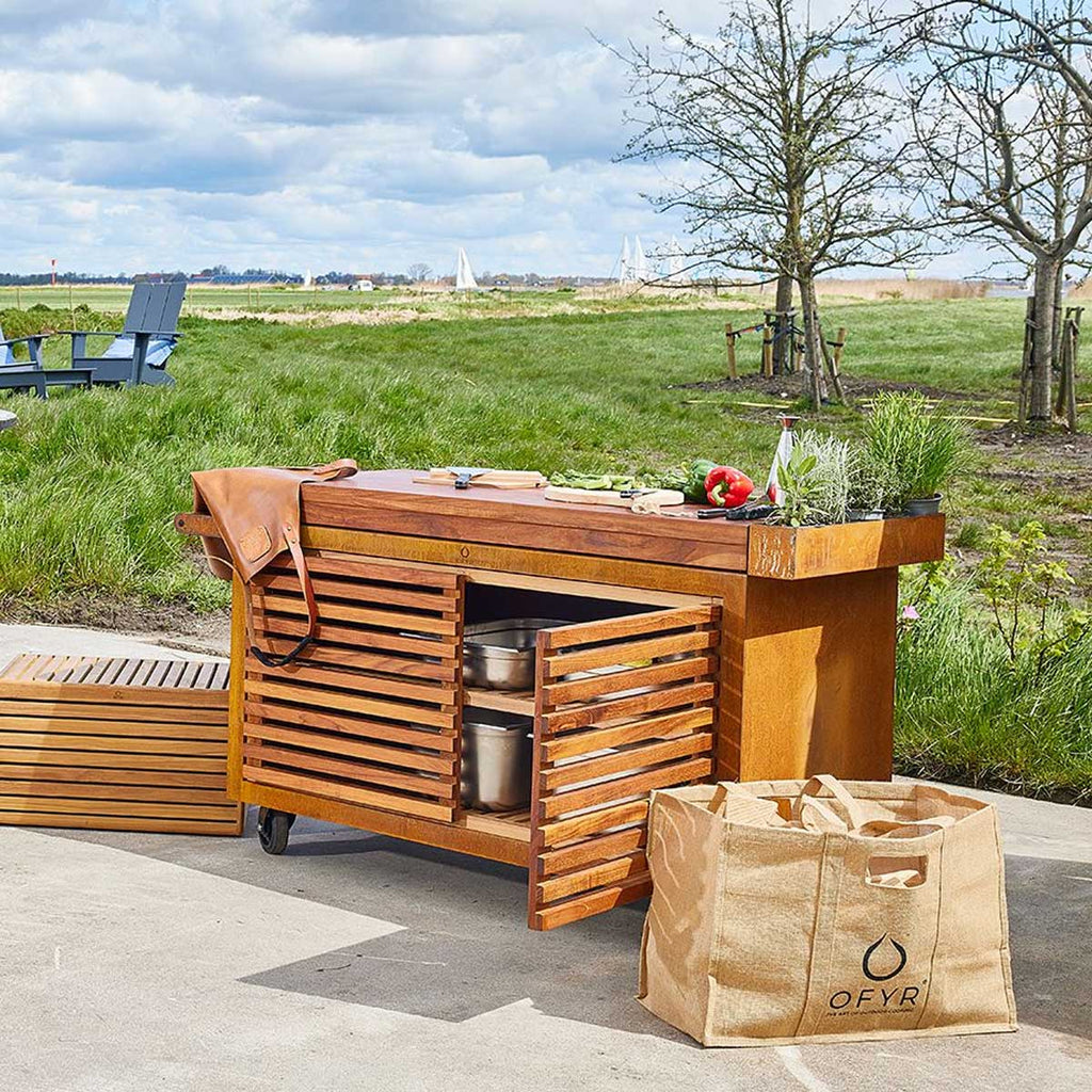 Storage Insert PRO Large med 2 dører - OFYR montert