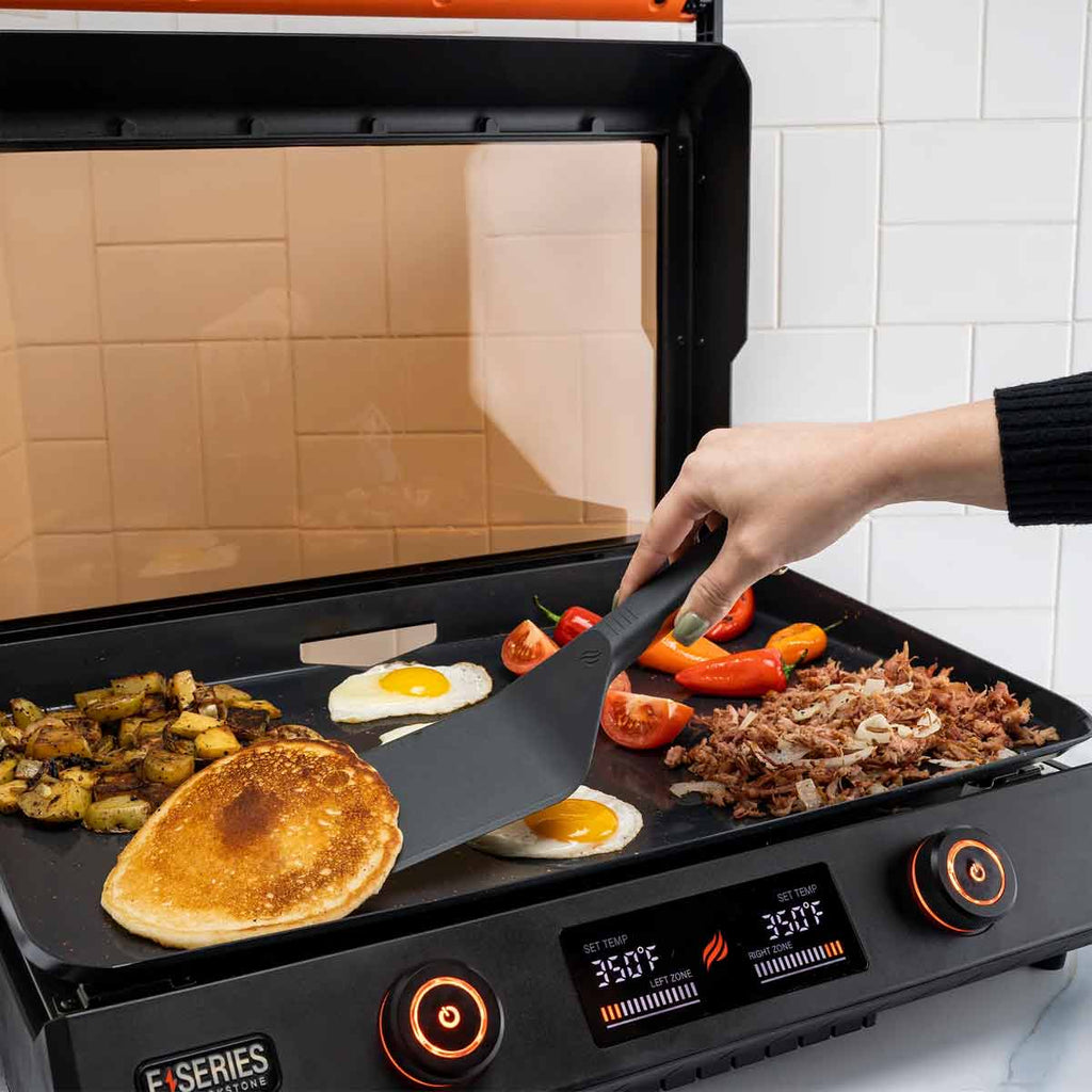 Detalj av Tilbehørssett 4-delt for E-Serie grillplate - Blackstone