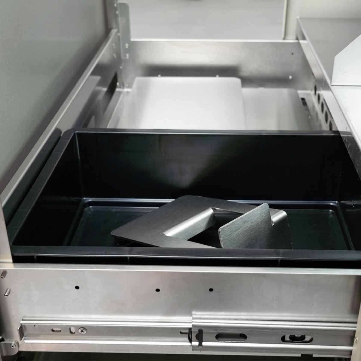 Utekjøkken Block L Gen. 5 vaskemodul sort detalj av kranhode