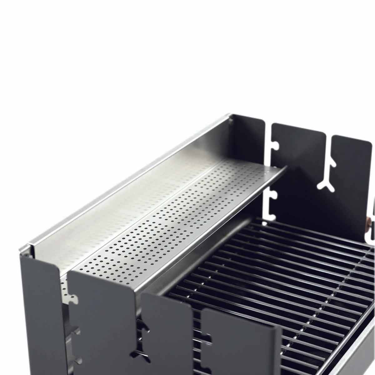 Nærbilde av feste på varmerist for kullgrill aluminium - Martinsen