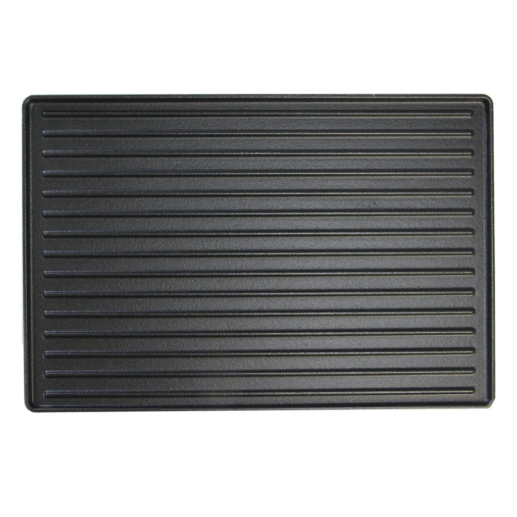 Vendbar grillplate støpejern for Weber Spirit 300 montert på grill