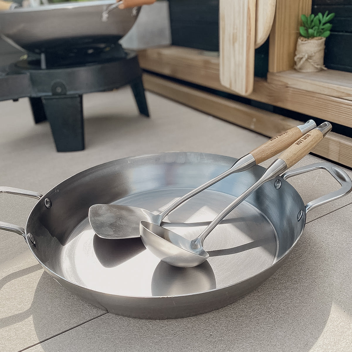Wok-øse med bambushåndtak - Hot Wok detalj av bambushåndtak