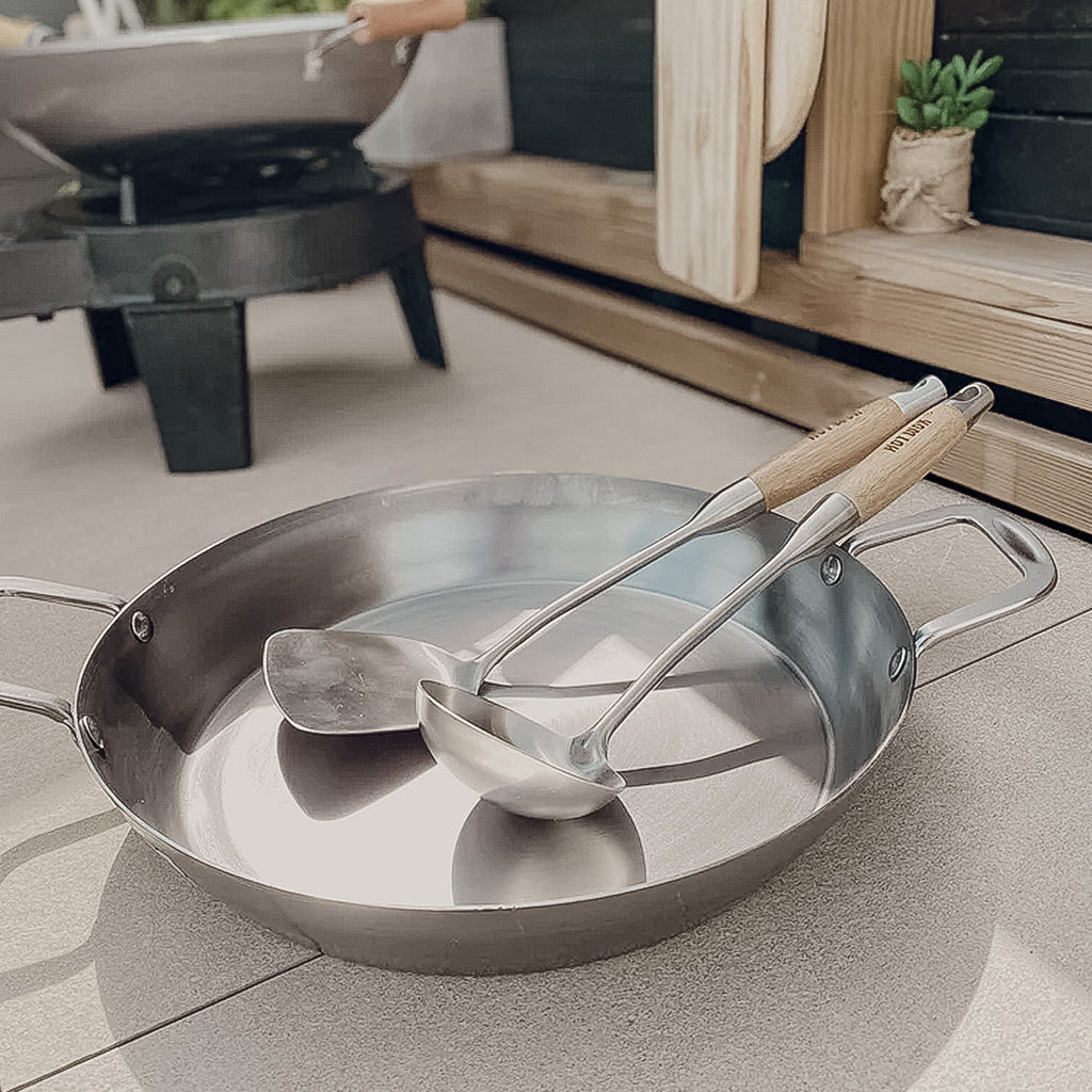 Wok-skje med bambushåndtak - Hot Wok detalj av bambushåndtak